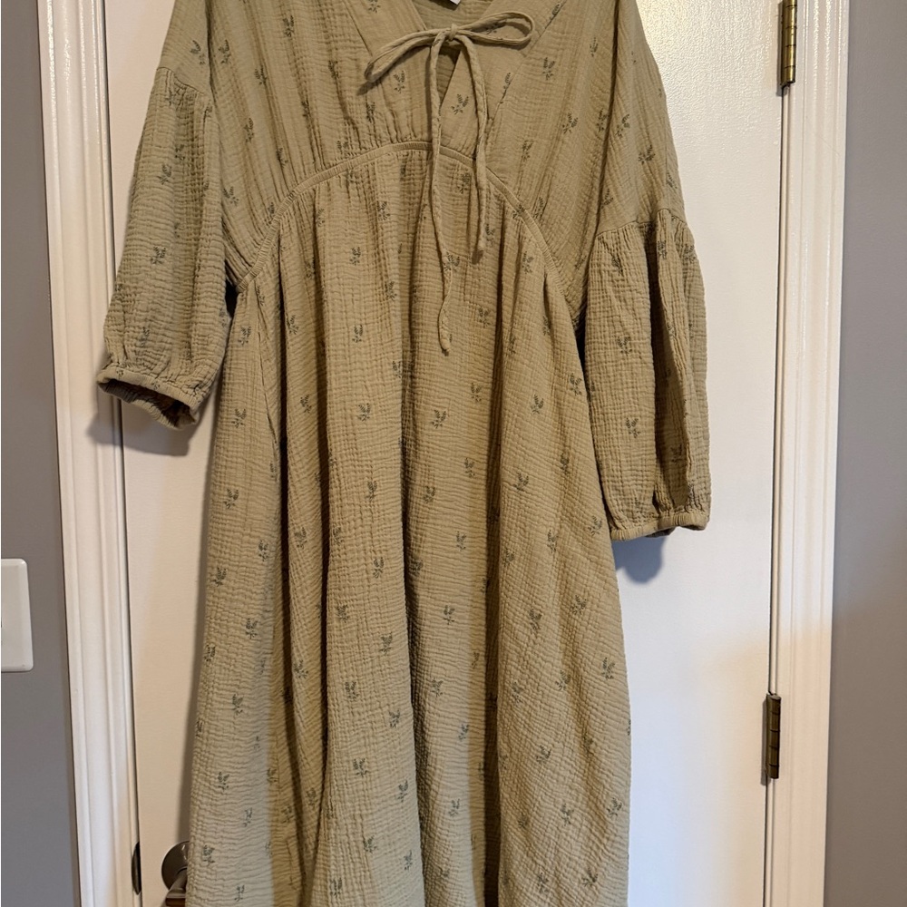 Worth Collective Hunter 100% cotton